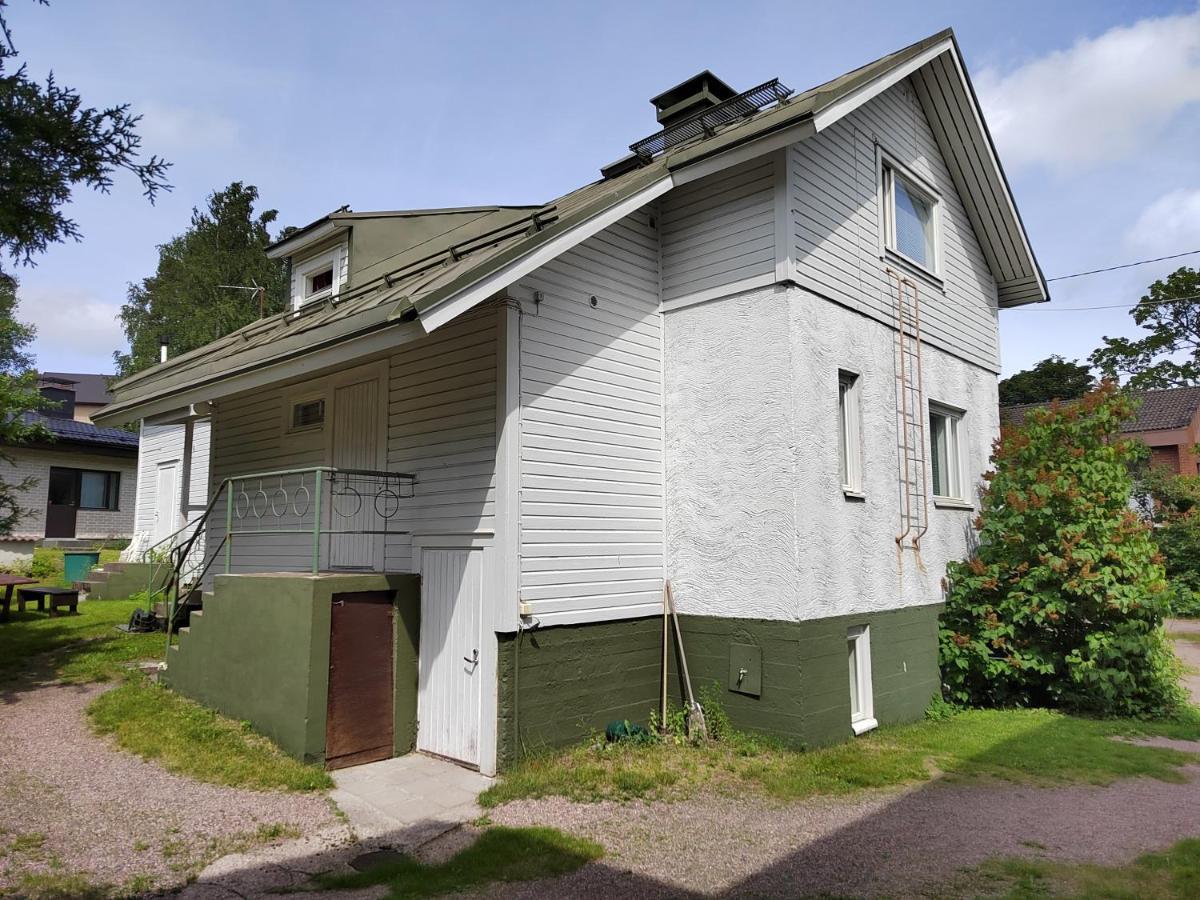 Kalle'S Unluxury Guest House Cl0Sed From 1St Of Feb 2025 Helsinki Bagian luar foto