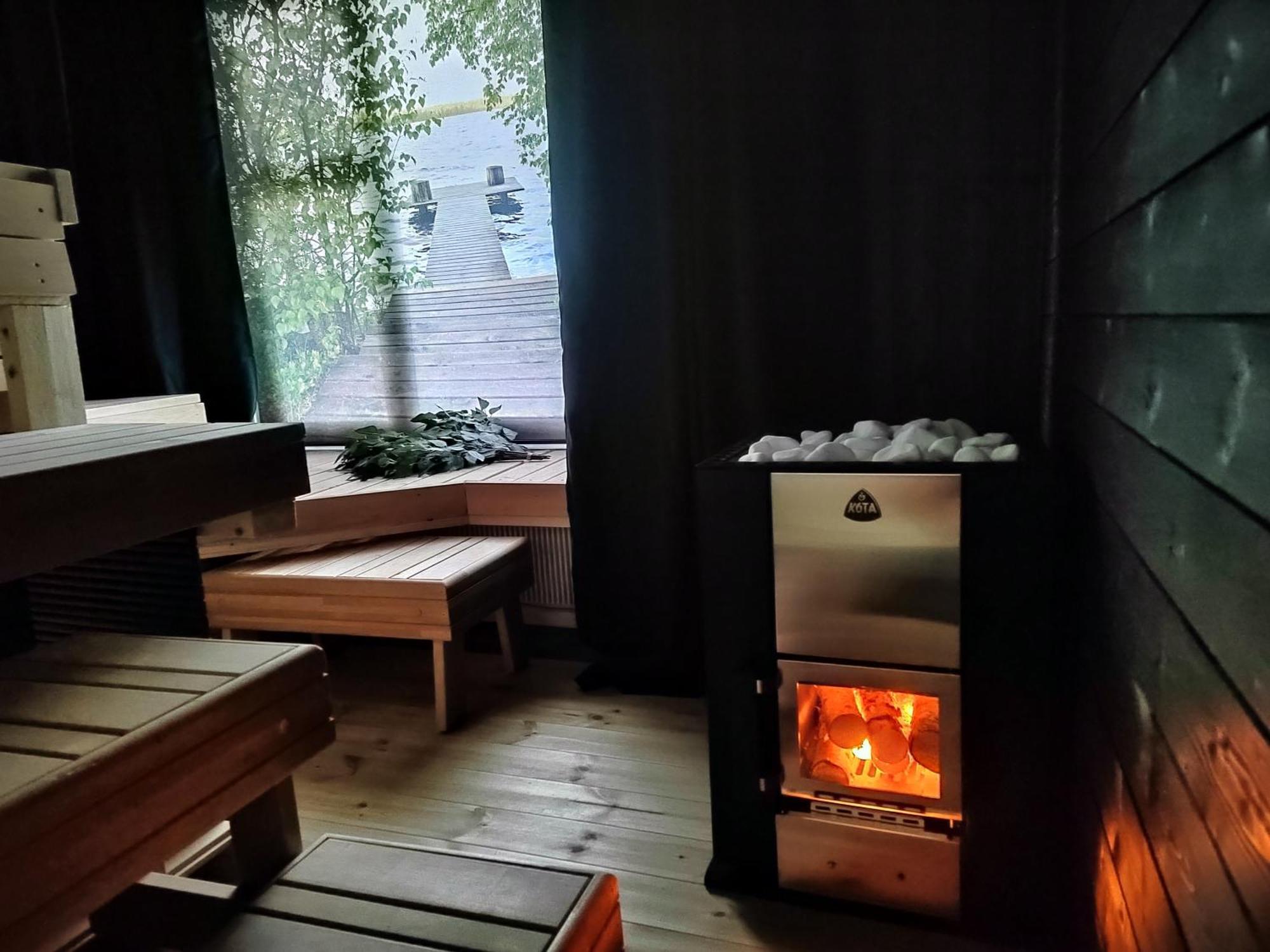 Kalle'S Unluxury Guest House Cl0Sed From 1St Of Feb 2025 Helsinki Bagian luar foto