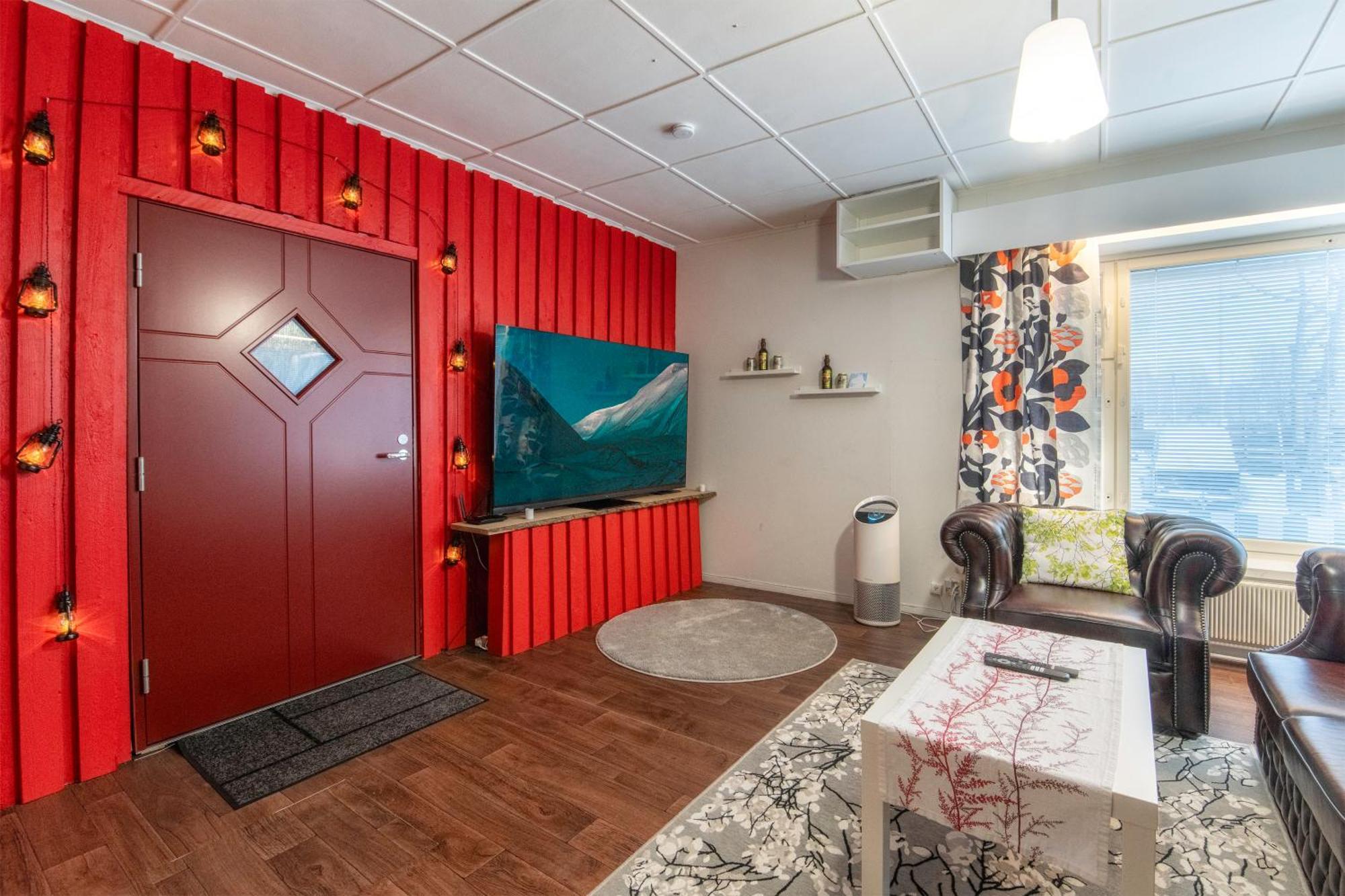 Kalle'S Unluxury Guest House Cl0Sed From 1St Of Feb 2025 Helsinki Ruang foto