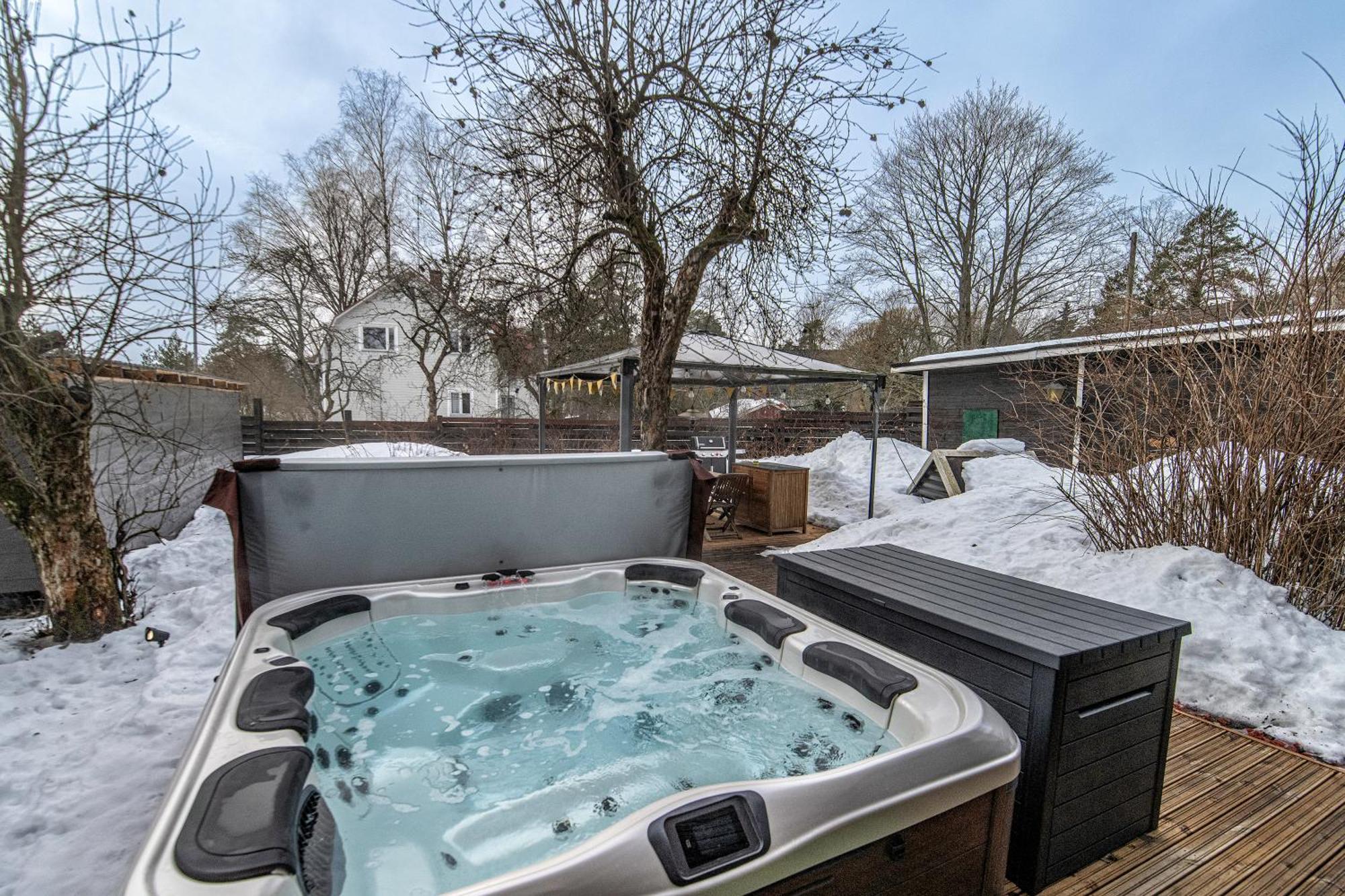 Kalle'S Unluxury Guest House Cl0Sed From 1St Of Feb 2025 Helsinki Ruang foto