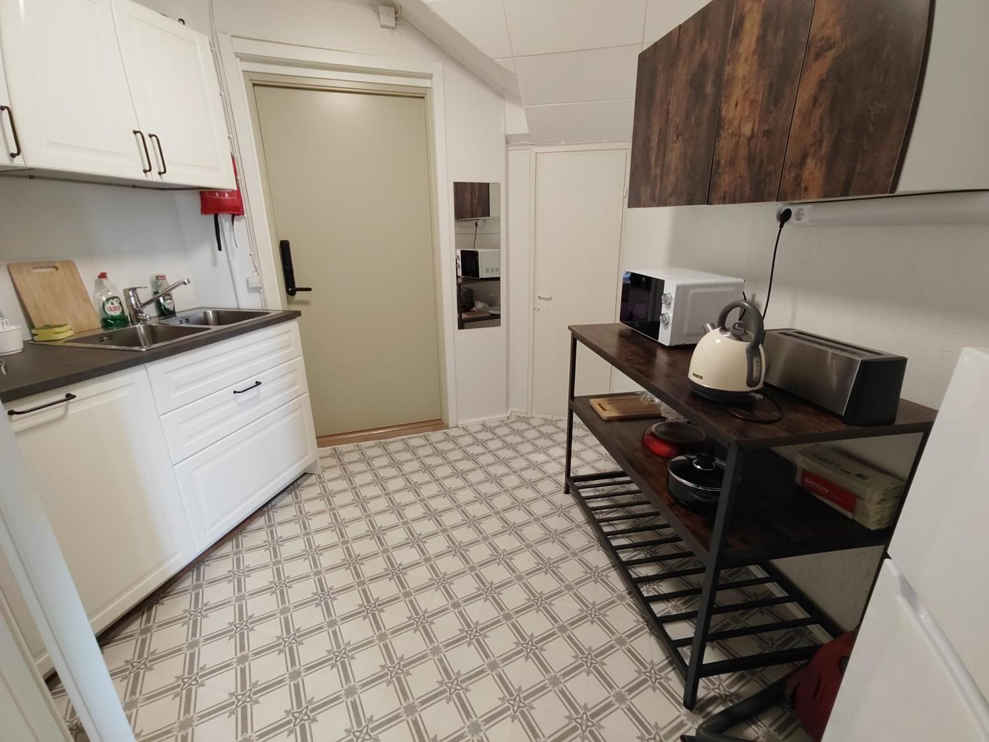 Kalle'S Unluxury Guest House Cl0Sed From 1St Of Feb 2025 Helsinki Bagian luar foto